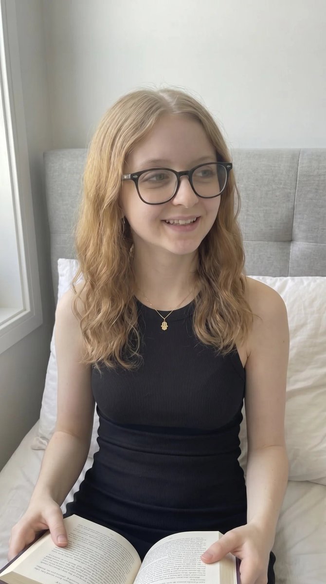 Šprtka Linda 📚 tweet media