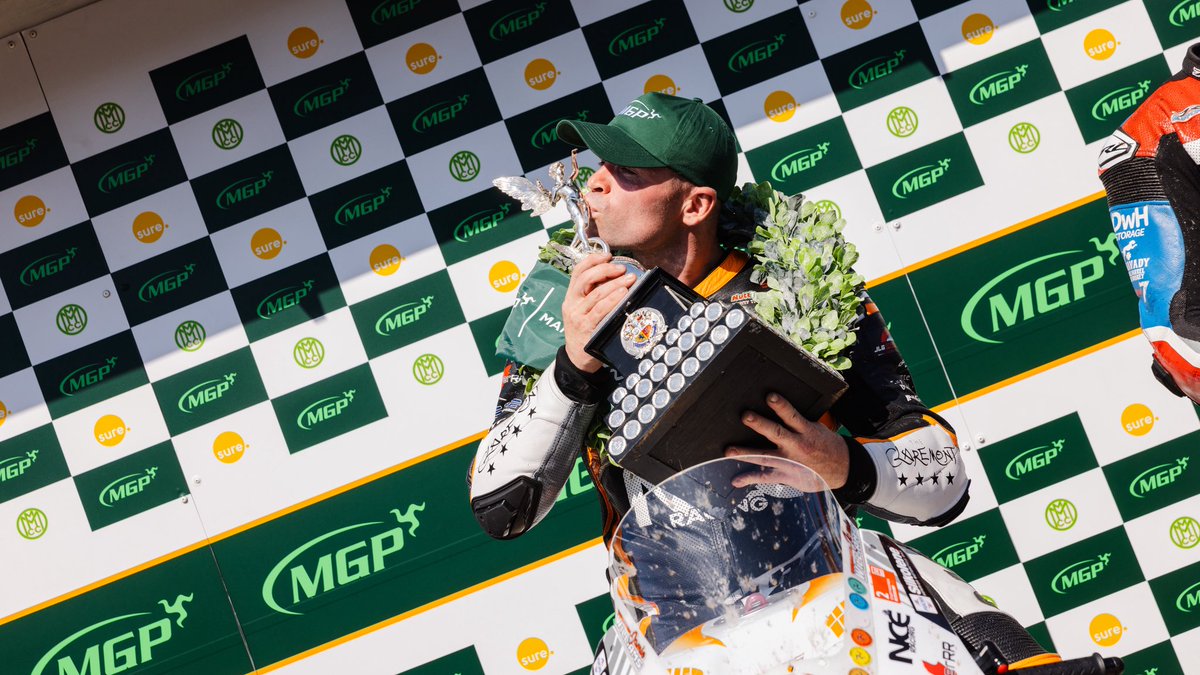 Manx Grand Prix Official tweet media