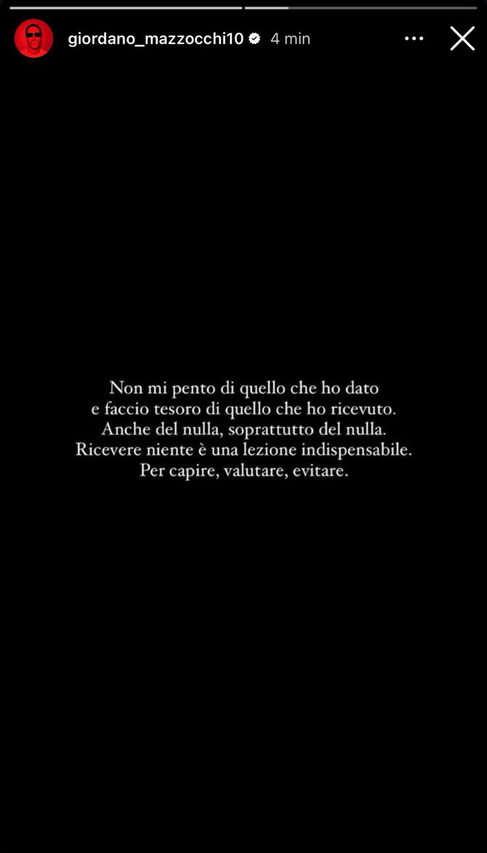 elixtad's tweet photo. eccoci qui (però questa volta sembra si siano rivolti la parola io lo considero un passo avanti) https://t.co/8eOVISSSKu