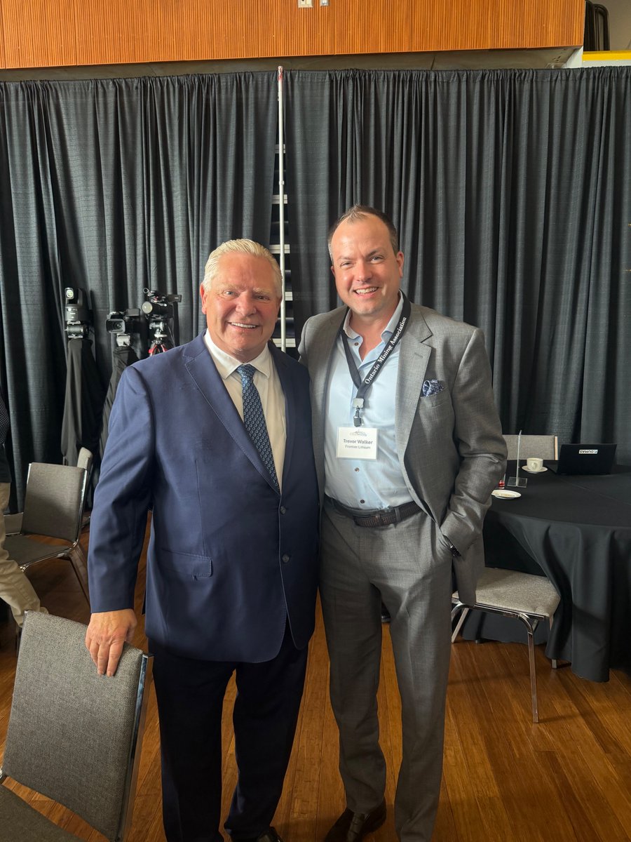 FrontierLithium's tweet photo. Happy to celebrate Mining Week and connect with Premier @fordnation during the Ontario Mining Association meetings. Ontario’s mining sector, driven by  critical mineral potential, continues to play a central role in economic growth and the energy transition. $FL.V $LITOF #Lithium https://t.co/JvCmAALgXW