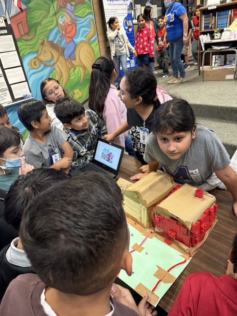 Martin_Mustangs's tweet photo. 🎉✨ Our GT stars are shining bright! 🌟
K–4 students showcased their creativity, curiosity, and hard work through incredible final projects 👏📚 We’re so proud of their innovation and big ideas! 💡🚀 #GTShowcase #FutureLeaders https://t.co/7uyFMsodsv