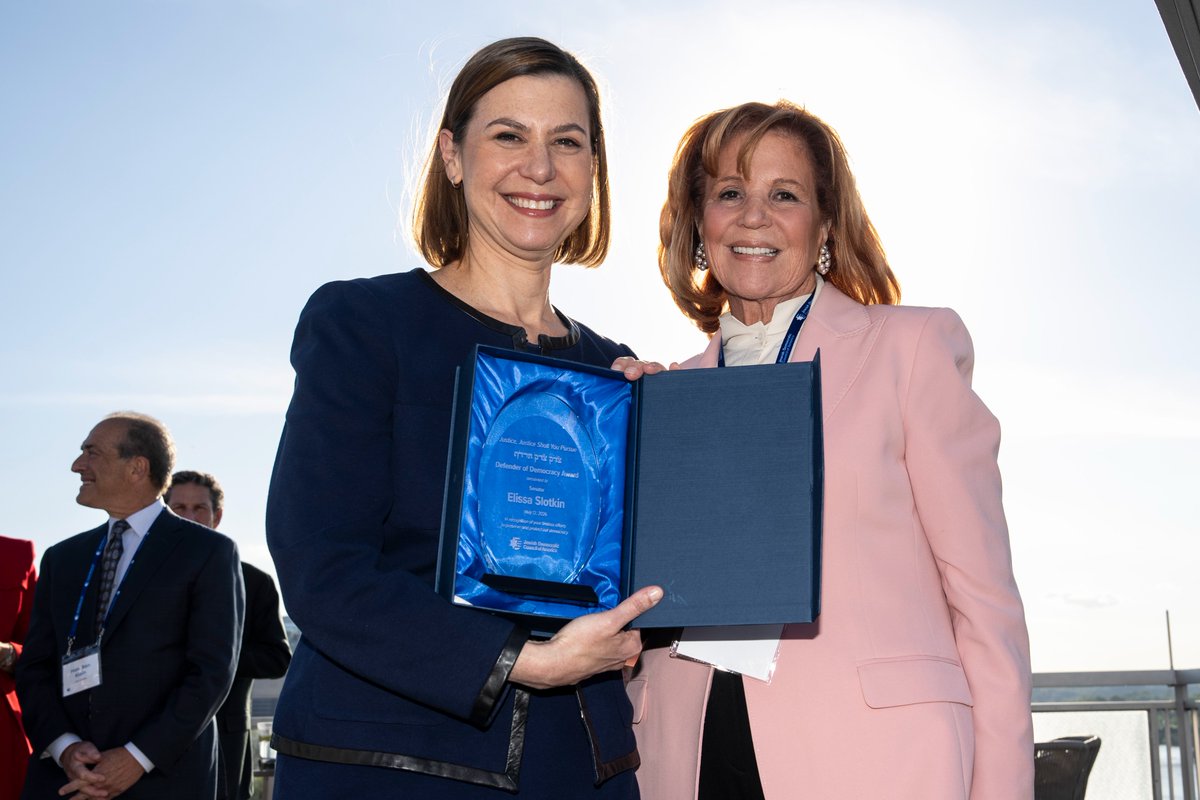 USJewishDems's tweet photo. We won’t back down in the face of threats.

Last night, JDCA was proud to present the Defender of Democracy Award to the six Democrats who came together, as veterans, to remind service members that their oath is not to any one leader, but to the Constitution. https://t.co/ifwveImHM1