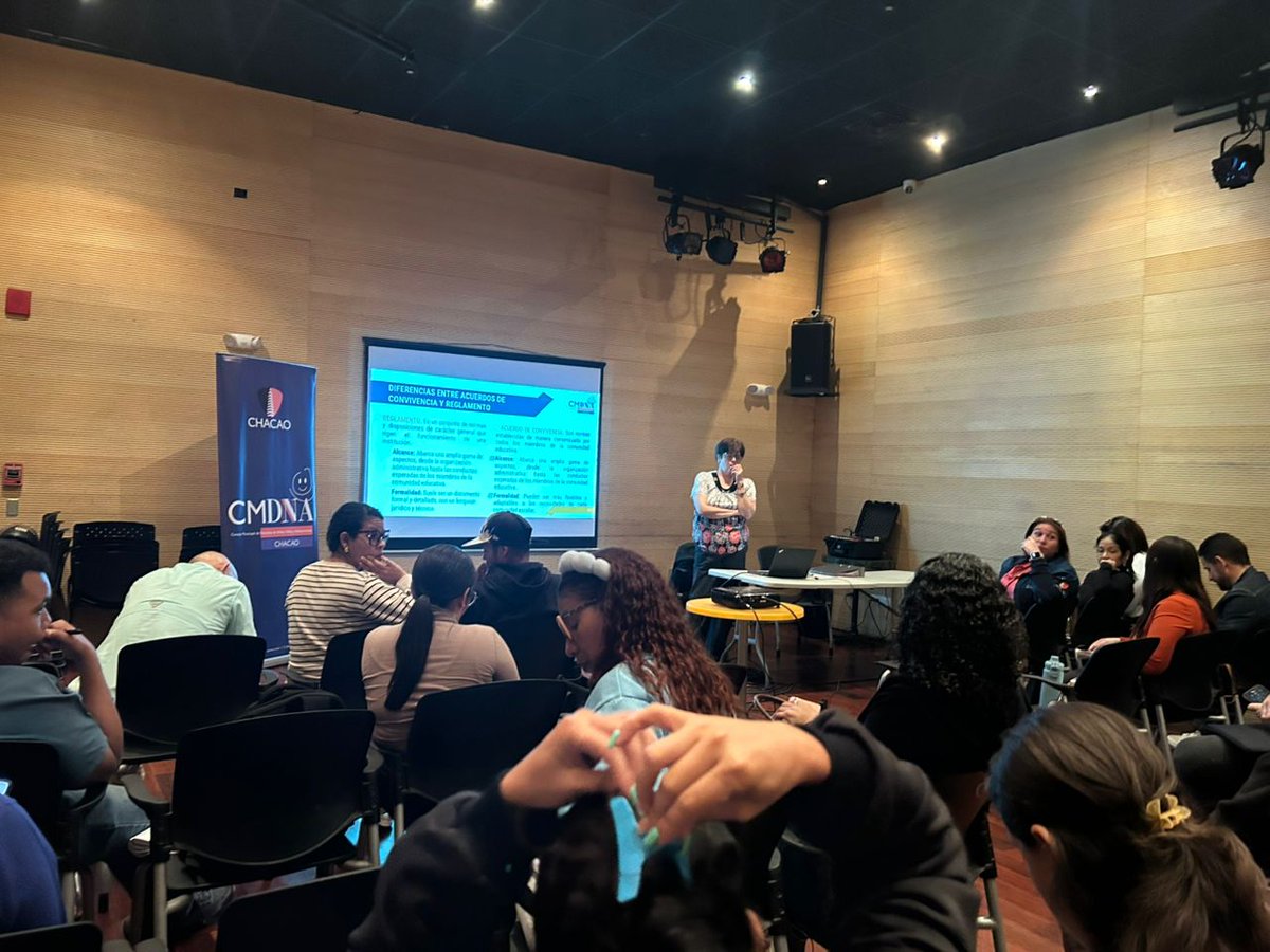 cmdnnachacao's tweet photo. Hoy en el Diplomado sobre Derechos Humanos de la Niñez y Adolescencia en alianza con la Universidad Central de Venezuela, estuvimos trabajando con dos temas importantes Apego y Crianza Respetuosa y Convivencia Escolar.
Ya en la recta final del diplomado. https://t.co/chJtEOe1Qk