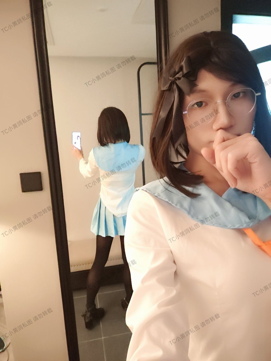 TcGuGu759's tweet photo. #伪娘 #男娘 今天是���恋 本应该配白丝的 但是忘记带了 但是感觉黑丝也不错 https://t.co/NHIErHYY7P