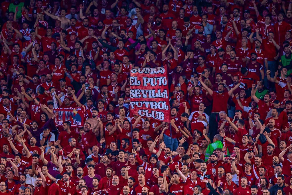 LuisJV93's tweet photo. Aquí no se rinde ni Dios. 

Somos el Puto Sevilla Fútbol Club. https://t.co/out7DZMAsP