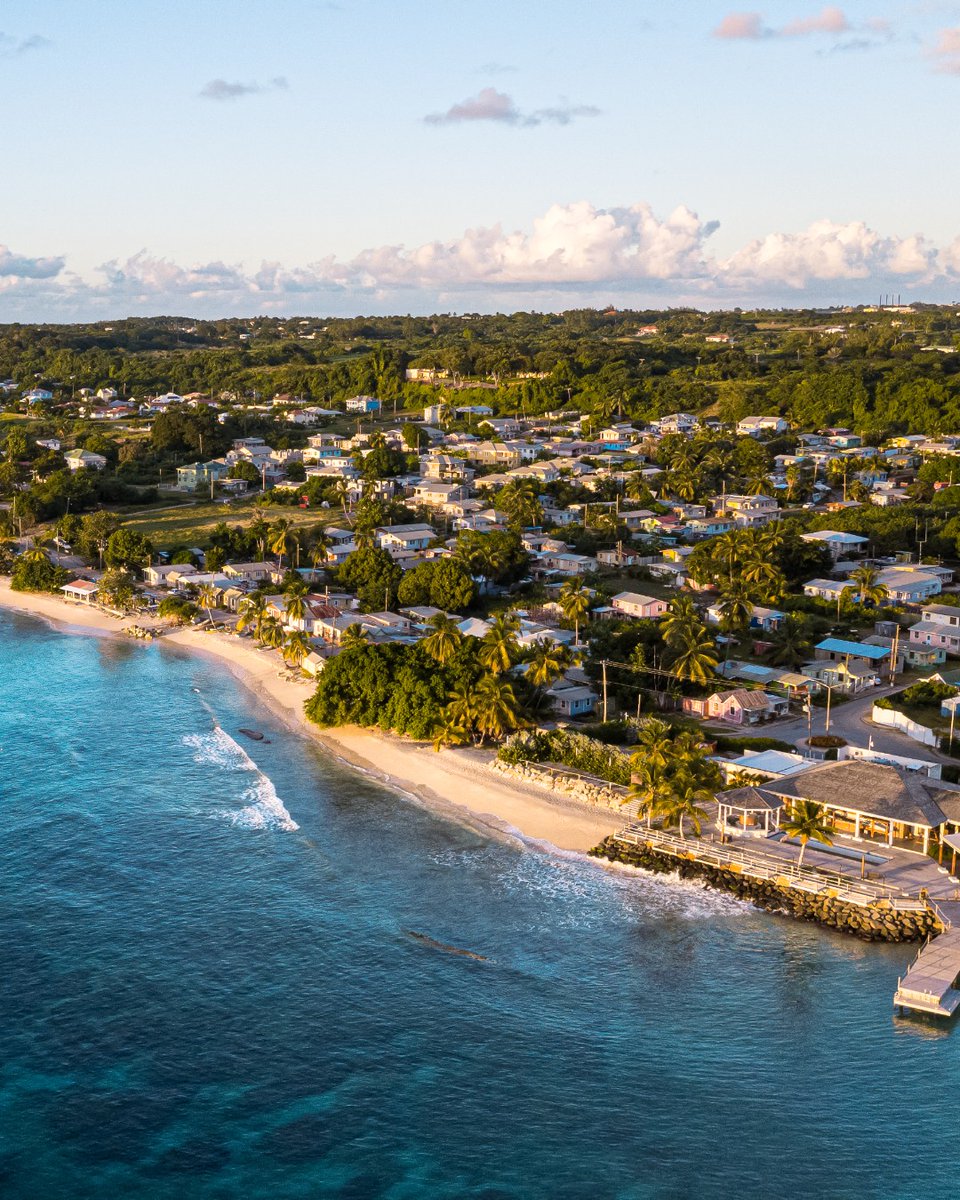 welcomestamp's tweet photo. While living in Barbados, you will not be required to pay Barbados Income Tax. Plus, if you decide to start a business here, you benefit from a very competitive Corporate Tax Rate of 1%-5.5%!

#BarbadosWelcomeStamp #InvestBarbados #DigitalNomad #RemoteWork https://t.co/BDpcHvOAIe