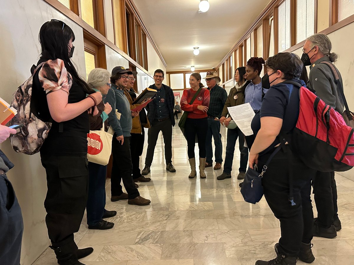 SFTRU's tweet photo. Have you always wanted to provide public comment at Board Meetings, but weren't sure how? Or do you need tips and support on how to craft your best public comments?

Join SFTR on Tuesday, May 19th, where we'll be sharing tips and tricks on how to deliver your best public comment. https://t.co/wYq7ZKcHnN