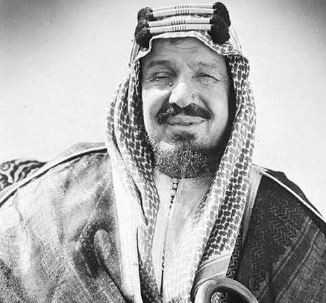 bin_mohaya_'s tweet photo. في ظلّ التغيرات المتسارعة والتحديات، أثبتت المملكة العربية السعودية دائمًا أنها قائدة الأمة العربية والإسلامية، وأن حكامها يتمتعون بحكمة سياسية ورؤية راسخة. تتغيّر الدول والتحالفات، وتأتي مراحل وتذهب أخرى، بينما تبقى السعودية العظمى ثابتة شامخة منذ عهد المؤسس الملك عبدالعزيز آل سعود طيب الله ثراه، وصولًا إلى عهد خادم الحرمين الشريفين الملك سلمان بن عبدالعزيز آل سعود، وسمو ولي العهد القائد الملهم محمد بن سلمان آل سعود، ورجال الدولة الأوفياء.

لقد أثبتت الأحداث أن من تحالف مع السعودية كسب قوة واستقرارًا ومكانة، ومن تآمر عليها لم يجنِ إلا الخيبة والاندحار. فالمملكة بقيادتها الحكيمة وشعبها ستظل ركيزة للأمن والاستقرار، وصاحبة تأثير راسخ في المنطقة والعالم.