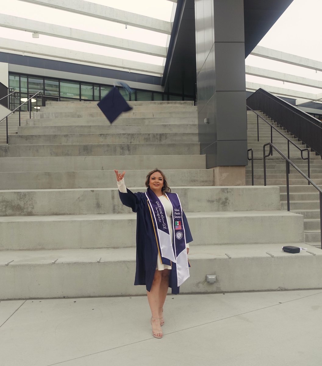 silviaaa316's tweet photo. Such a crazy week I’ve had but the best is yet to come I’m so grateful to be able to share this moment with my grandparents and my family especially my son! #firstgen #BS completed #csumb https://t.co/vsVWDYgfkB