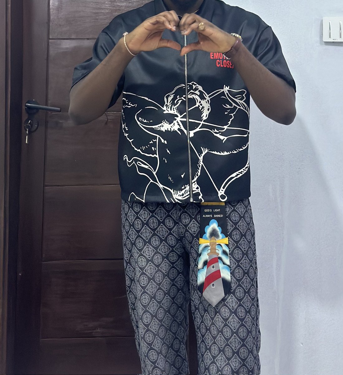 kliffordBC's tweet photo. 🌋🥀 https://t.co/dy4Ebm4JIG
