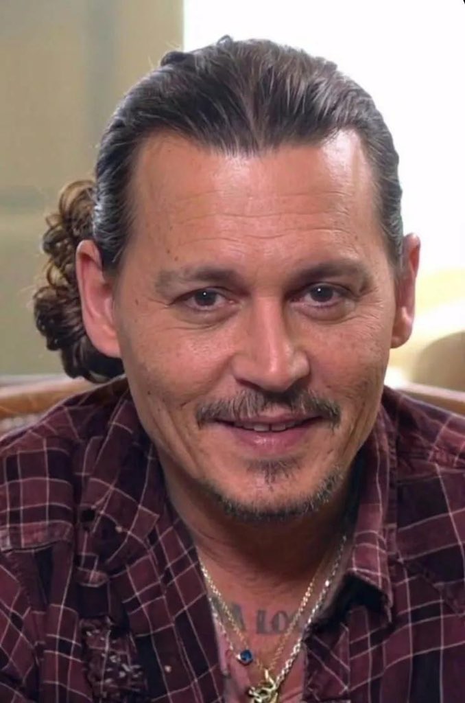 johnny depp tweet media