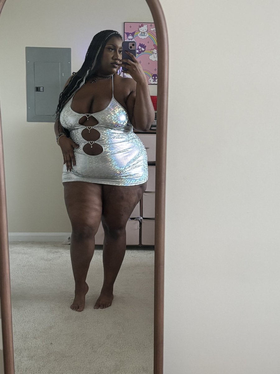 yurisXstyle's tweet photo. Fat and pretty asf✨💕 https://t.co/XDqjpN60xS