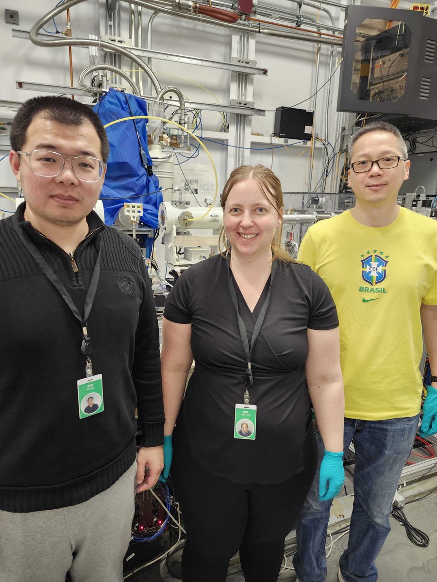 CanadianLightSource tweet media