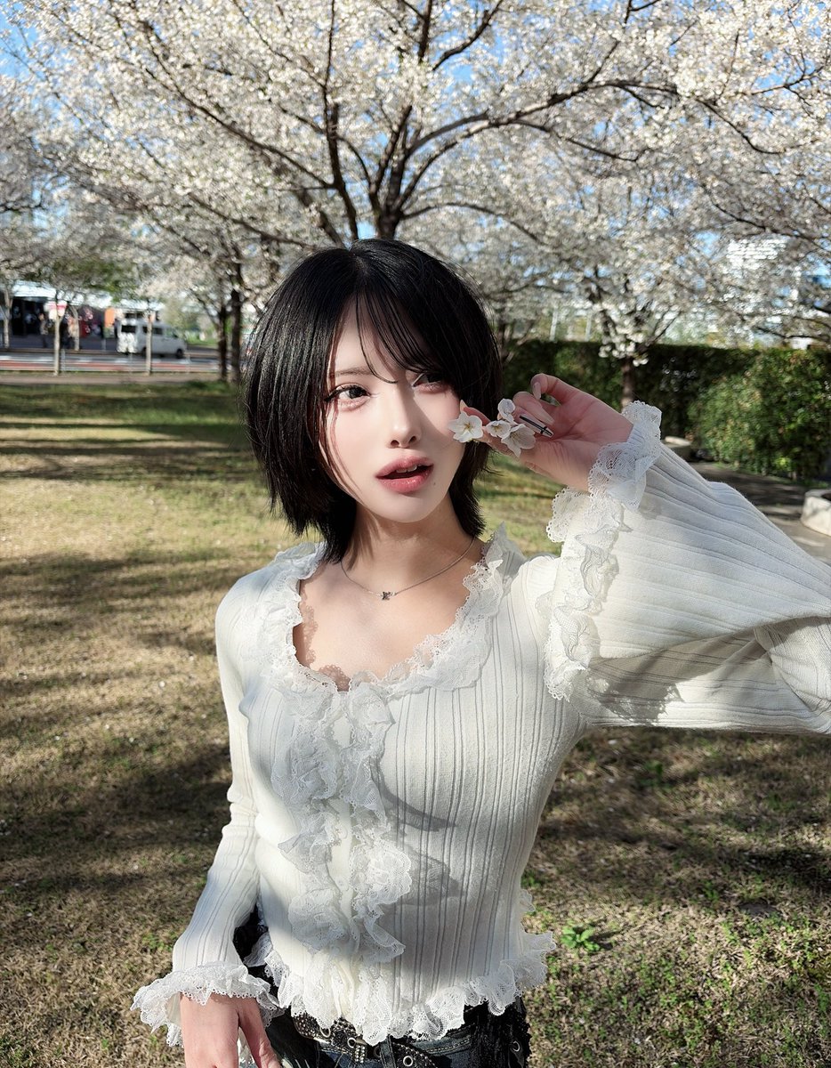 いずみにーず♡ 5月14日(木) 出勤 いずみ18:00〜LAST（@izumi__091 ） がぶ18:00〜LAST