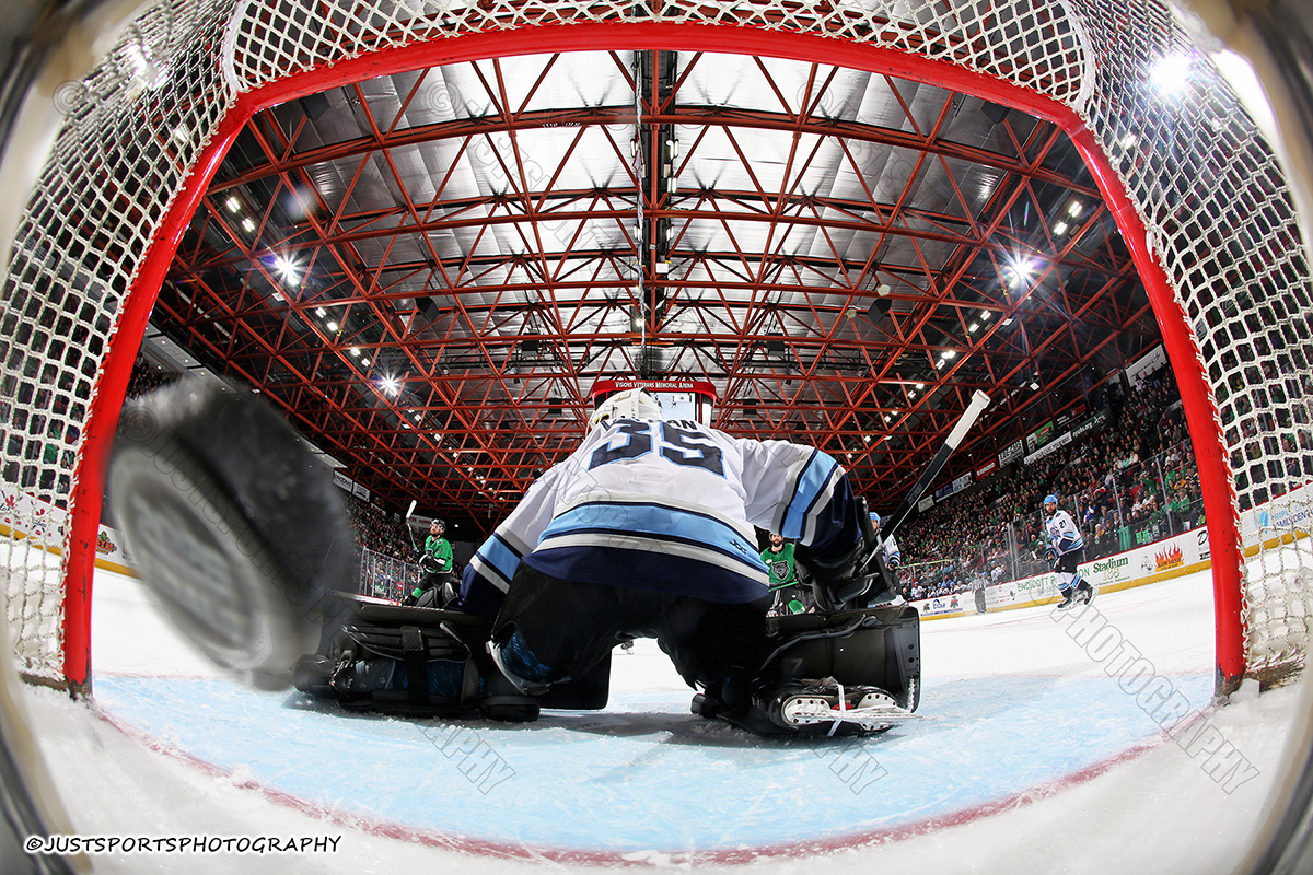 JustSports_AHL's tweet photo. 05-08-2026 BINGHAMTON BLACK BEARS vs PEE DEE ICECATS - NETCAM

@BlackBearsFPHL
@PeeDeeIceCats
#PeeDeeIceCats
@PocketWizard
@CanonUSApro
#pocketwizard
#remotecamera
#RemoteCameras
#makeitpossible
#whereistheremotecamera
#funwithremotes
#netcam
#goalcam https://t.co/WkXfIhYAQv