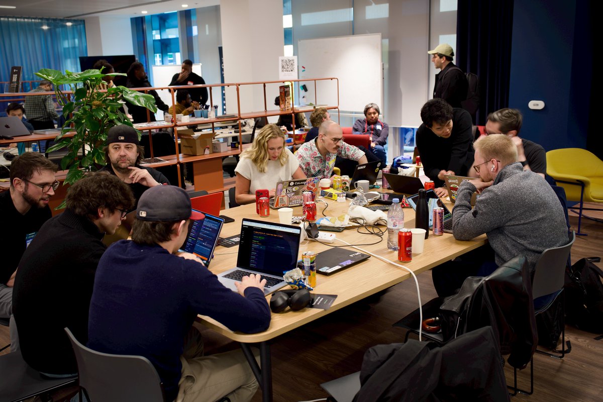 cast_ai's tweet photo. We’re thrilled to be partnering with Hack Night London today for an intense, in-person hackathon! 🇬🇧

The energy in the room is exactly what we love about the community: 5 hours, 0 fluff, and a focus on shipping. It’s been particularly impressive to see @getkimchi being utilized for inferencing in real-time.

This is exactly why we value community-driven engineering. We’re here for the demos and the breakthroughs.

Let’s build! 💪