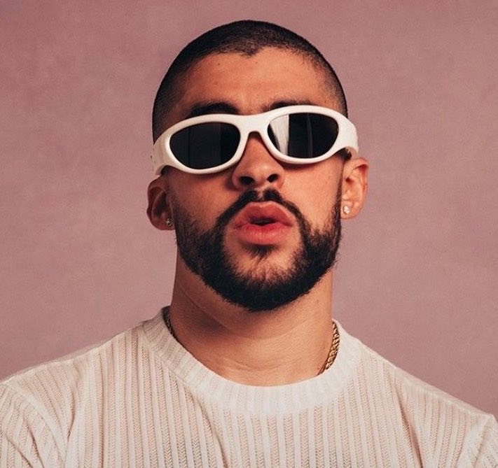 Access Bad Bunny tweet media