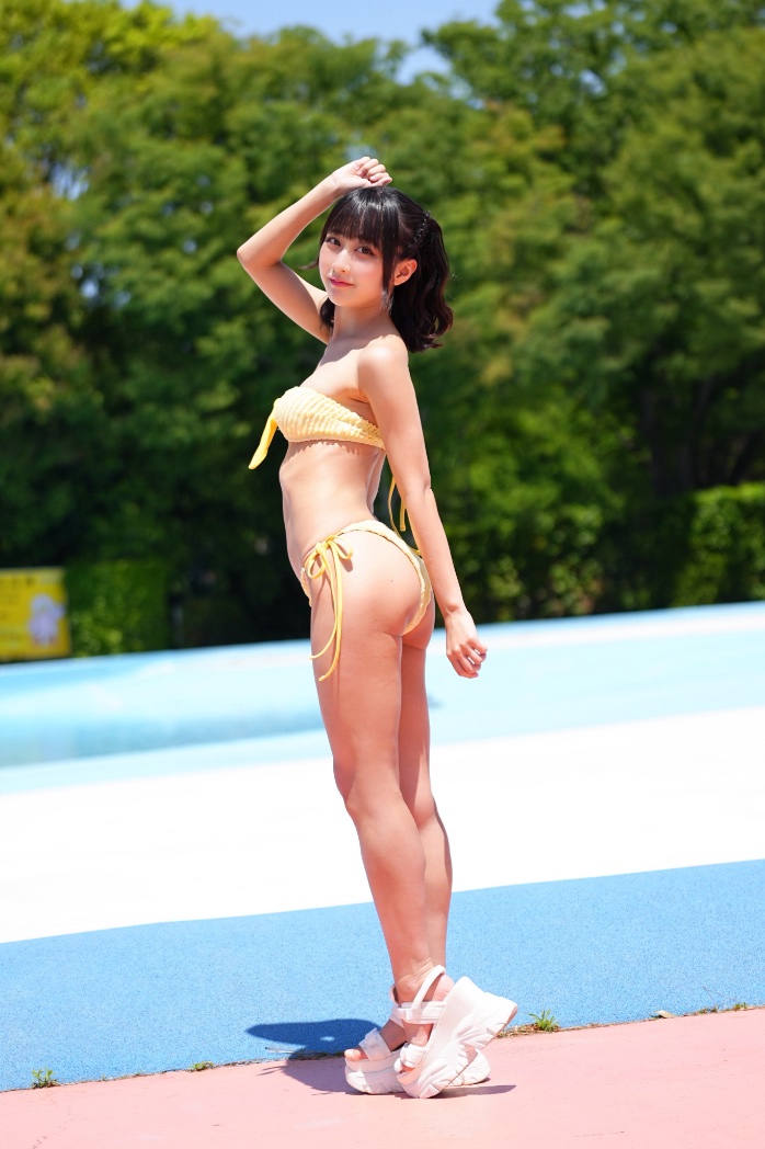 夏になる前に日焼けしてしまった 現役アイドルです👧🏿🏝 でも好き？