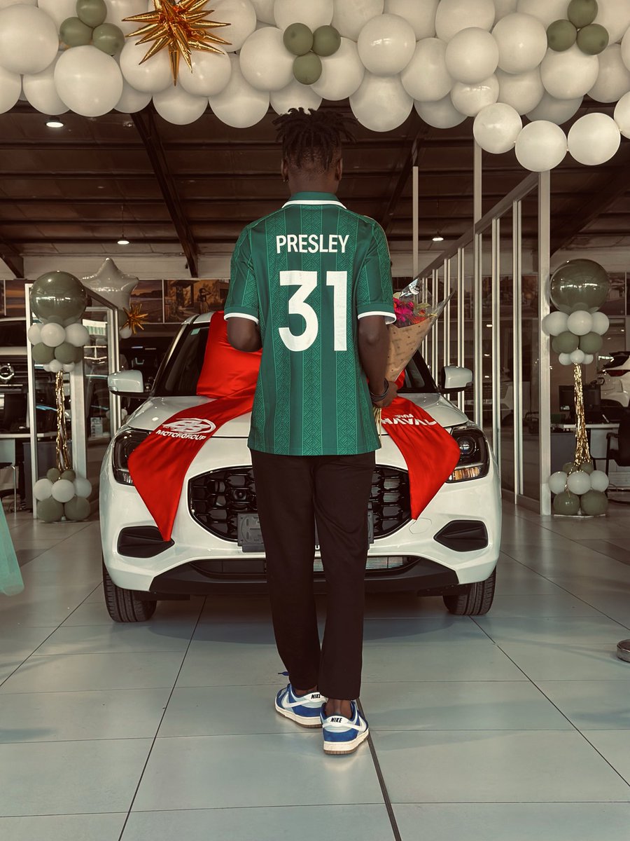 Presley tweet media