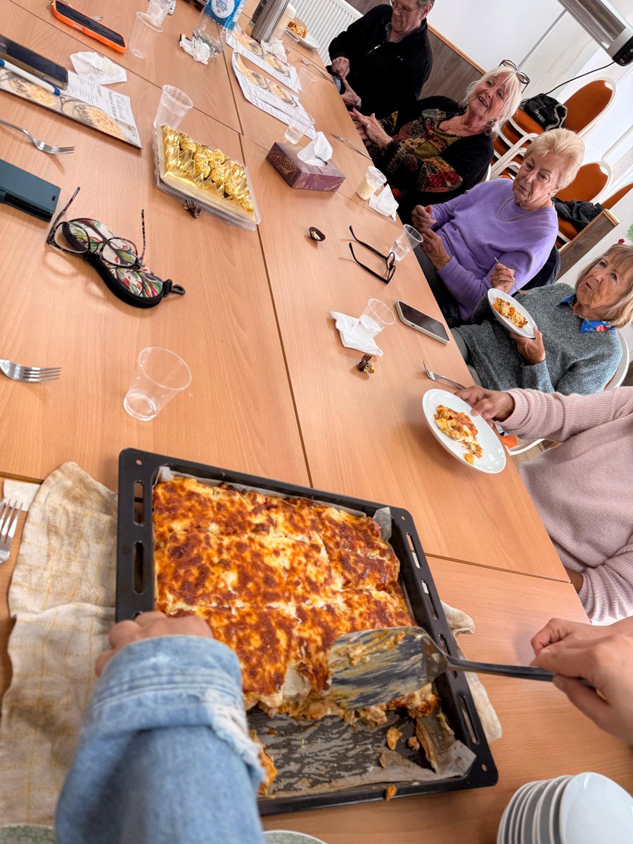 FESEducation's tweet photo. In this week’s class, we prepared a delicious Chicken with Potatoes &amp; Béchamel recipe and also showed how to make homemade yogurt step by step. https://t.co/nUvxCHiH4c