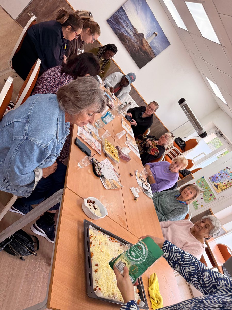 FESEducation's tweet photo. In this week’s class, we prepared a delicious Chicken with Potatoes &amp; Béchamel recipe and also showed how to make homemade yogurt step by step. https://t.co/nUvxCHiH4c