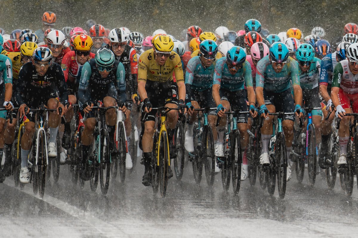 Giro d'Italia tweet media