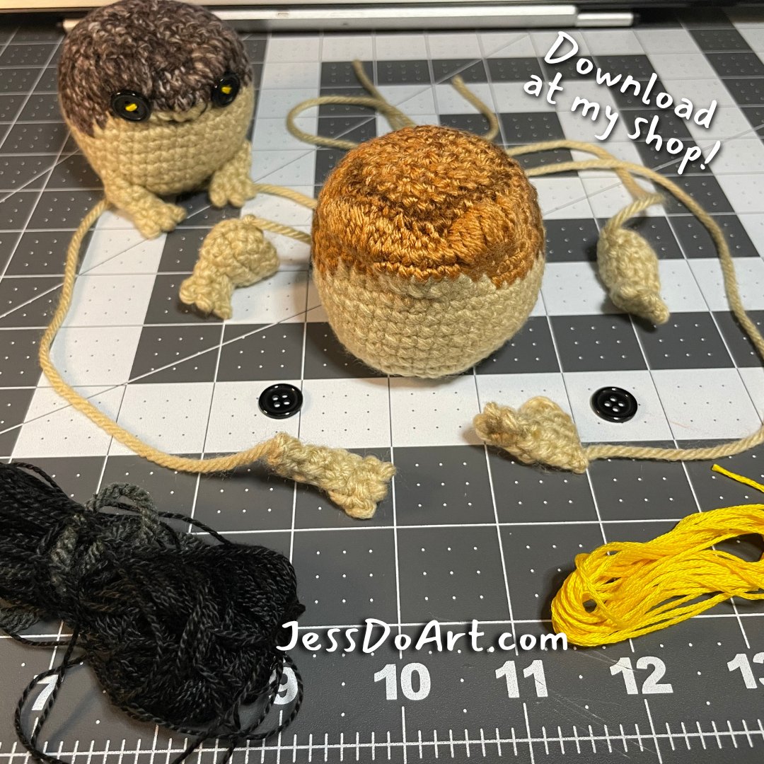 JessDoArt's tweet photo. Pattern Release of my Desert Rain Frogs 🐸✨ You can find this crochet pattern in my shop! To celebrate, all patterns in my shop are 20% off!   

Full 18 pages. Make either the two tone frog or the three tone frog. Thanks for the support!
https://t.co/wqIyiSus13 https://t.co/VTLYTwAVR5