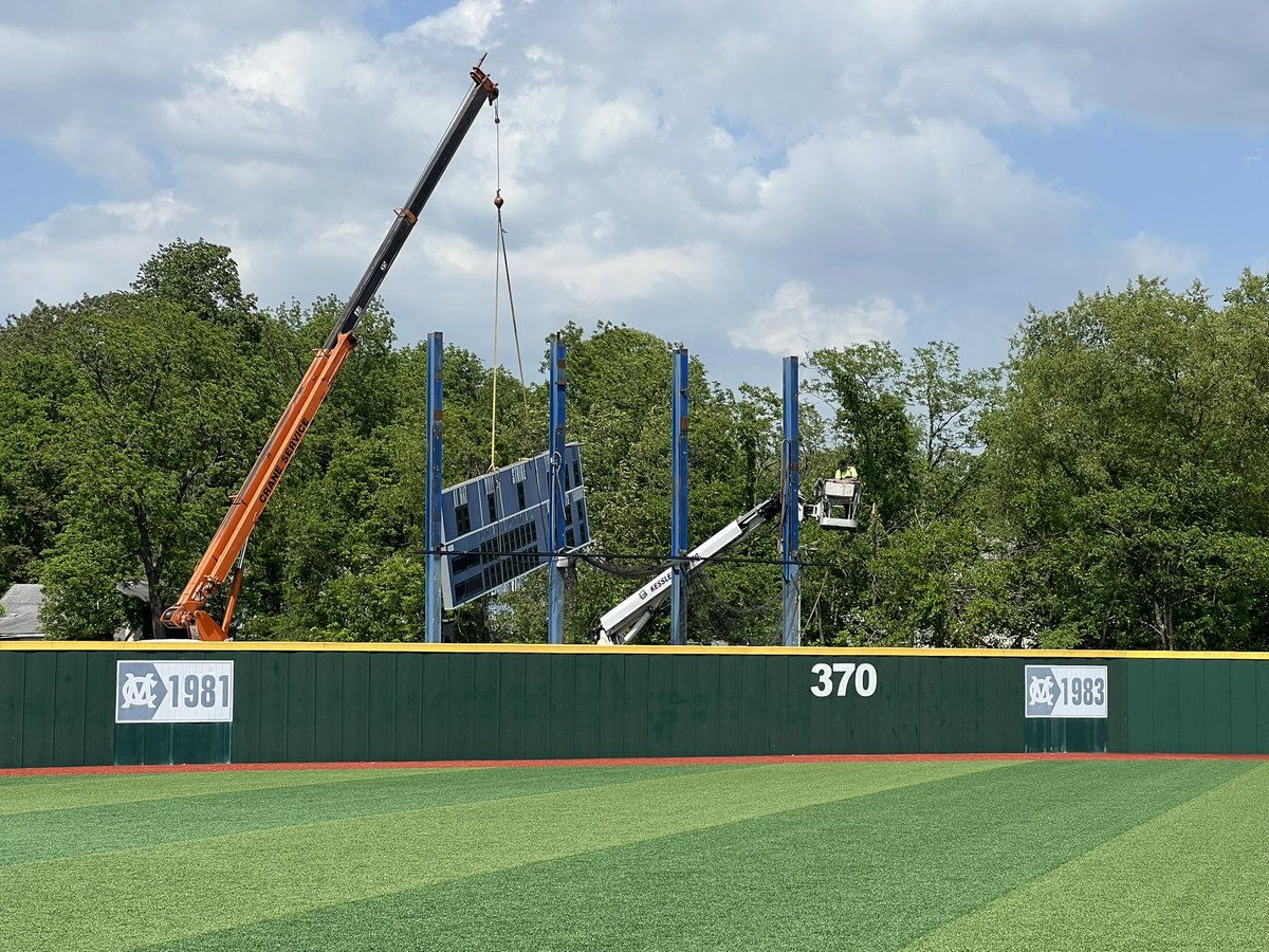 LincolnHewett's tweet photo. Big things coming soon… #EttaExpress https://t.co/rbbLmu4qbR
