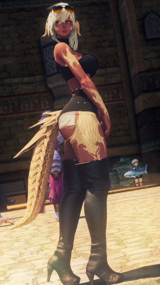 | Lewd Raen | tweet media