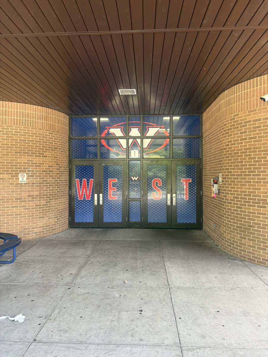 __Chunter's tweet photo. Home of the rebels , wya ? 👀 https://t.co/VR4K5QZcLm