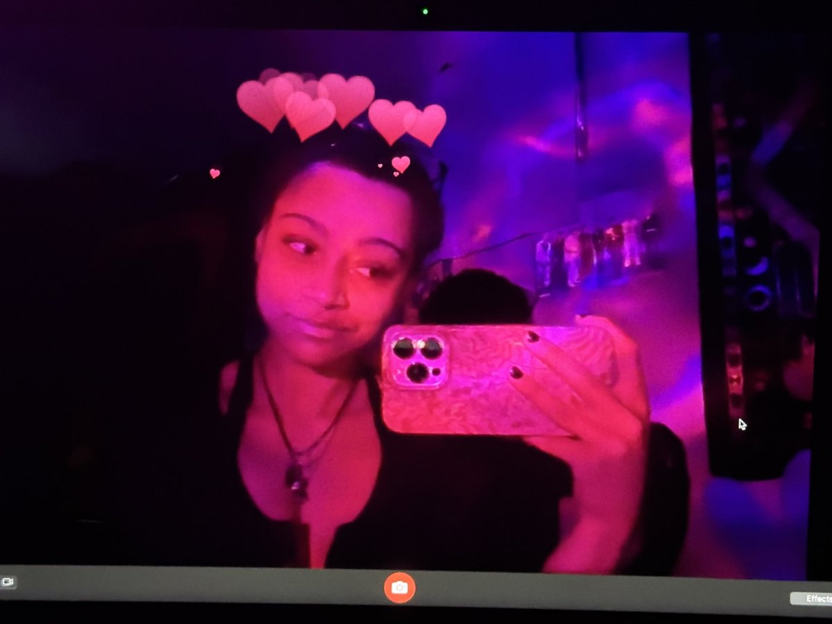 livi ≽^•⩊•^≼ (@livixcore) / Posts / X