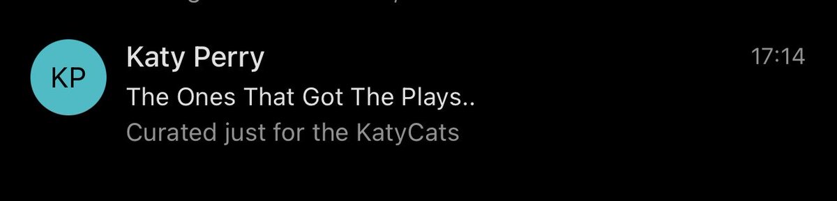upsettter's tweet photo. eu acho muito engraçado quando as pessoas não acreditam que sou fã da katy perry, sendo que esse é o tipo de e-mail que eu recebo https://t.co/9PfZ8ld5Eg