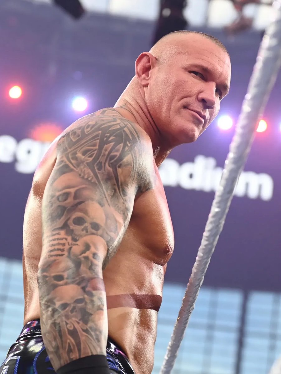 WrestlingWorldCC tweet media