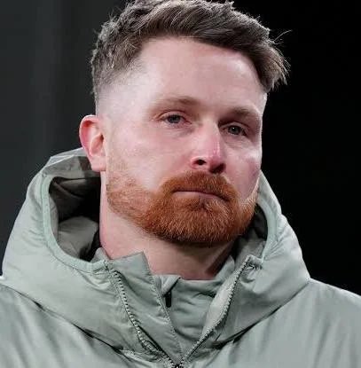 alex tweet media