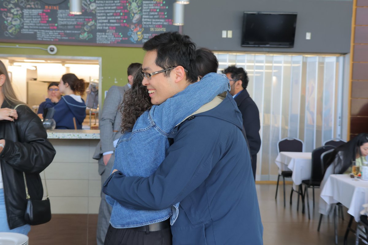 IMIUofT's tweet photo. A warm welcome back to our @UofT_MMPA cohort from their co-op placements!
Thank you to our alum for sharing their journeys, insights, and tips for the #CFE, along with valuable advice for our upcoming graduates. We can wait to see what’s next! https://t.co/MdY4kNEgVZ