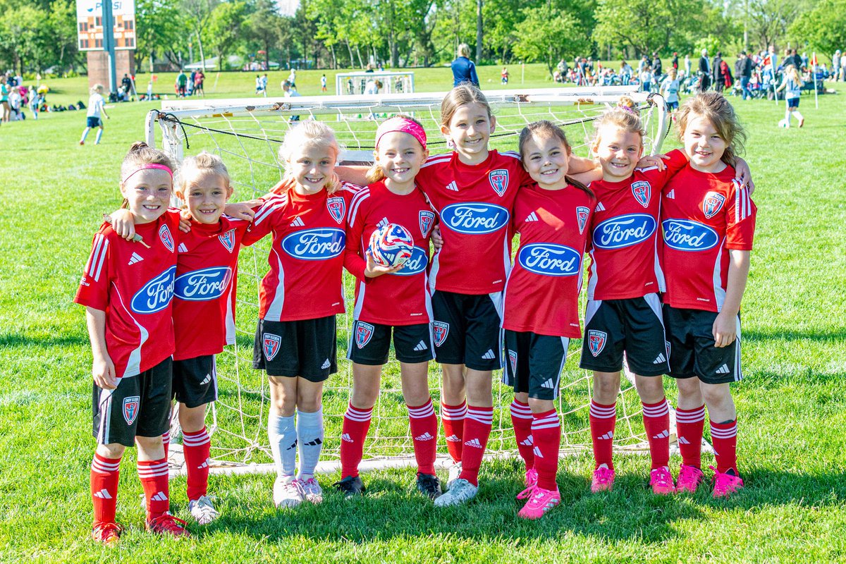 SCSA_Soccer's tweet photo. Shoutout to our U8 Girls Black team for a great weekend at the Dynamo MVP Tournament! ⚽️🖤

The girls played with heart, worked hard every game, and had so much fun competing together. Proud of the effort and teamwork all weekend long! 👏🏽🔥 https://t.co/x4nsylm6C4