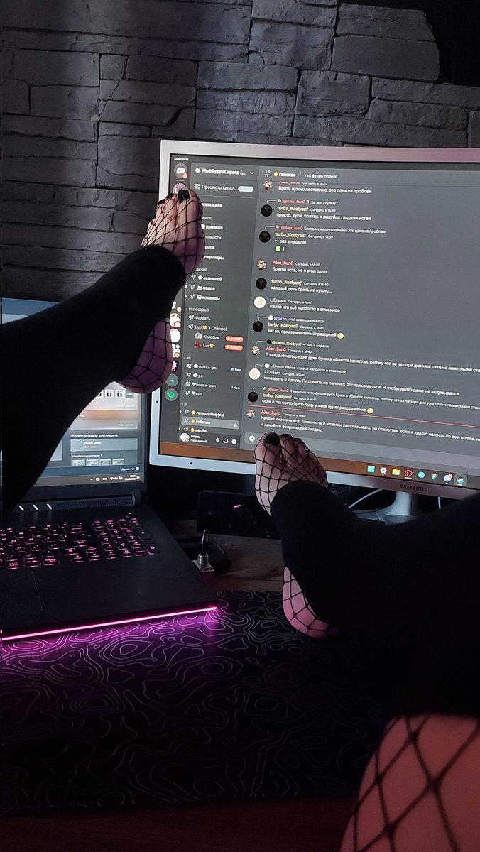 TimaFmbSlt's tweet photo. New to #nsfwtwt

Dms are open
Love hard kinks and attention 💖
#femboy #cute https://t.co/q9OsTFabCw