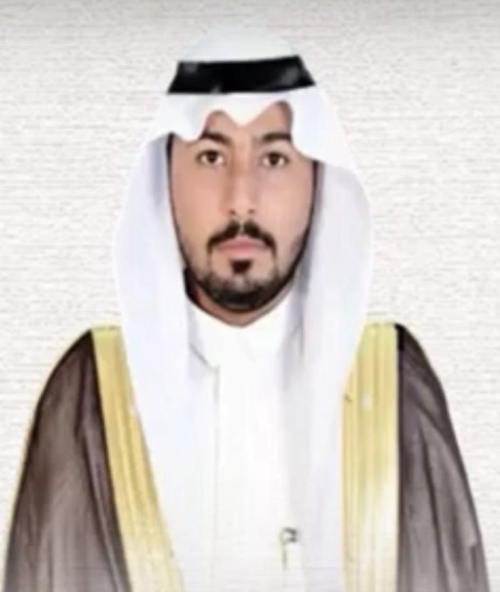 amer_gmgom's tweet photo. اهني وابارك 
لسعادة العميد م سليم قنيفذ المضياني العنزي 
لحصول ابنه" باسل " 
على درجة الماجستير تخصص 
جرام ماليه واقتصاديه 
من جامعة نايف العربيه للعلوم الامنيه 
اسال الله له التوفيق 
يستاهل ابو يزيد 
#عنزه https://t.co/7MTOkzYEDv