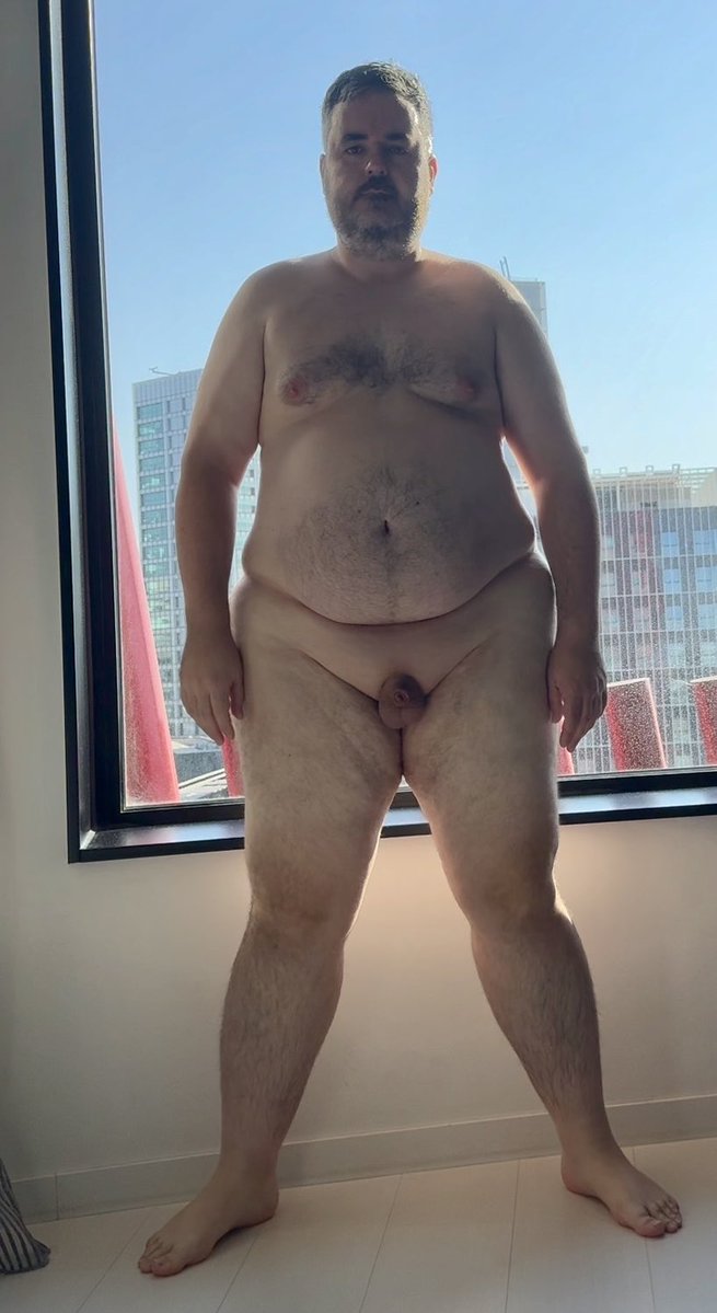 The Fat ғᴀɢɢᴏᴛ - 10cm 🤏 tweet media