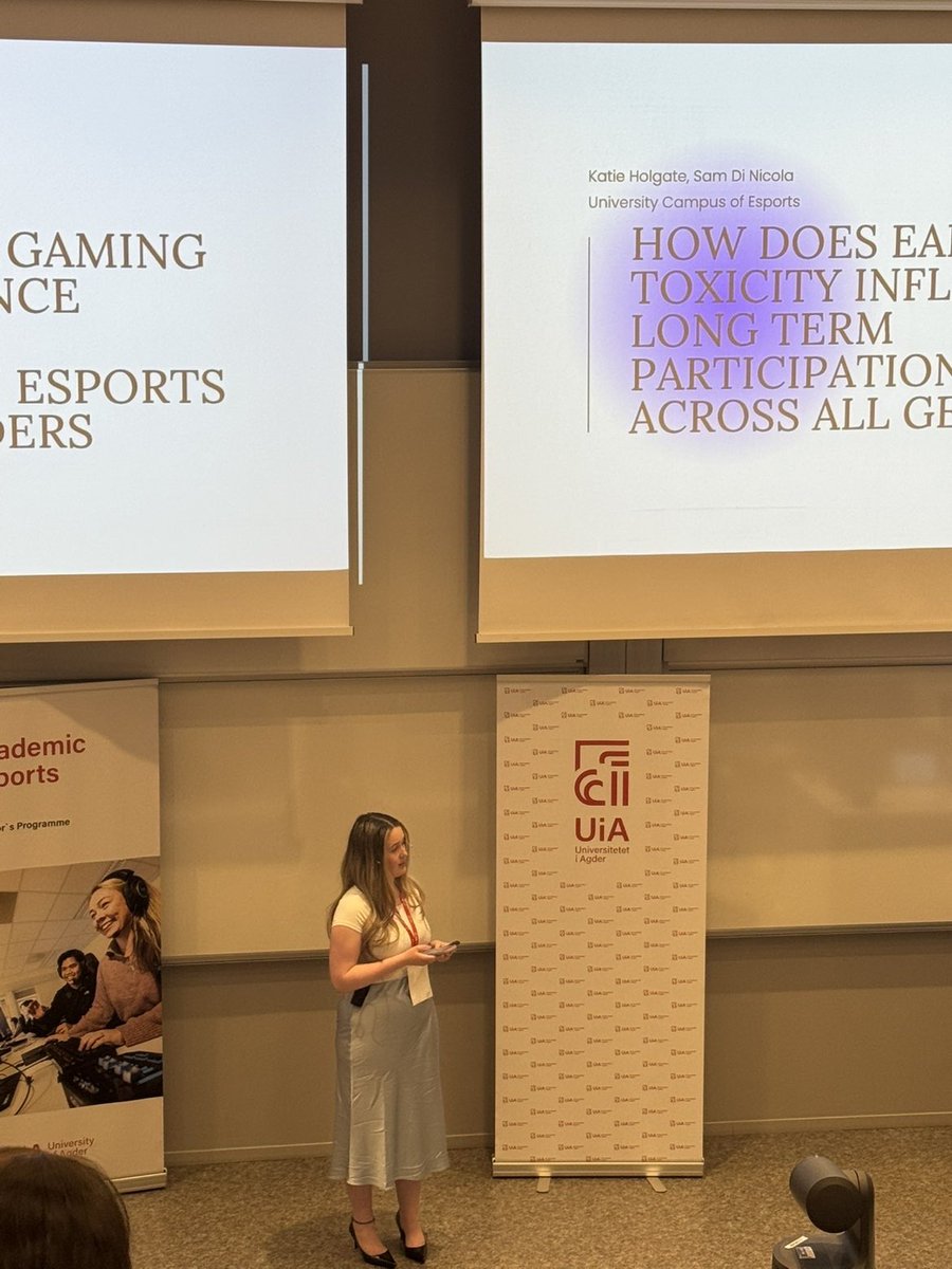 _KatieHolgate's tweet photo. First time presenting my research at an academic conference official done 🥳 https://t.co/6iDkJyMHAg