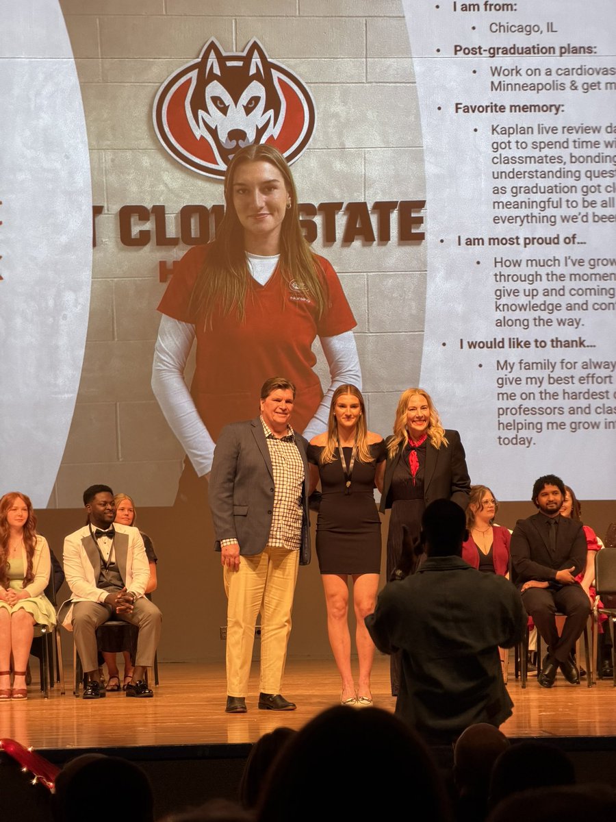 St. Cloud State Women’s Hockey tweet media