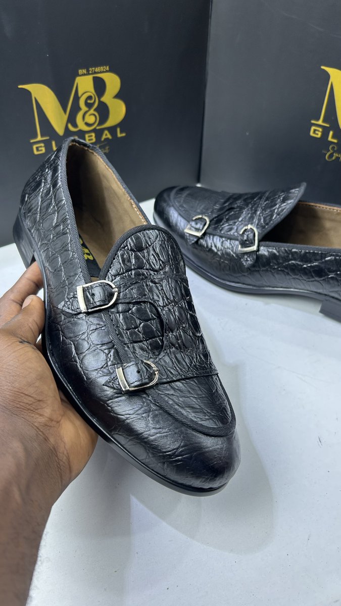 Muize | 👞🤝 tweet media