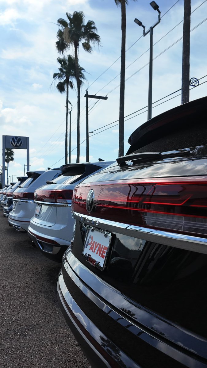 PayneMission1's tweet photo. The 2026 Volkswagen Atlas has officially taken over the lot at Payne Mission! 🚙✨
#PayneMission #VWAtlas #FamilySUV #RioGrandeValley #NewInventory #MissionTX https://t.co/H78osKUiEK