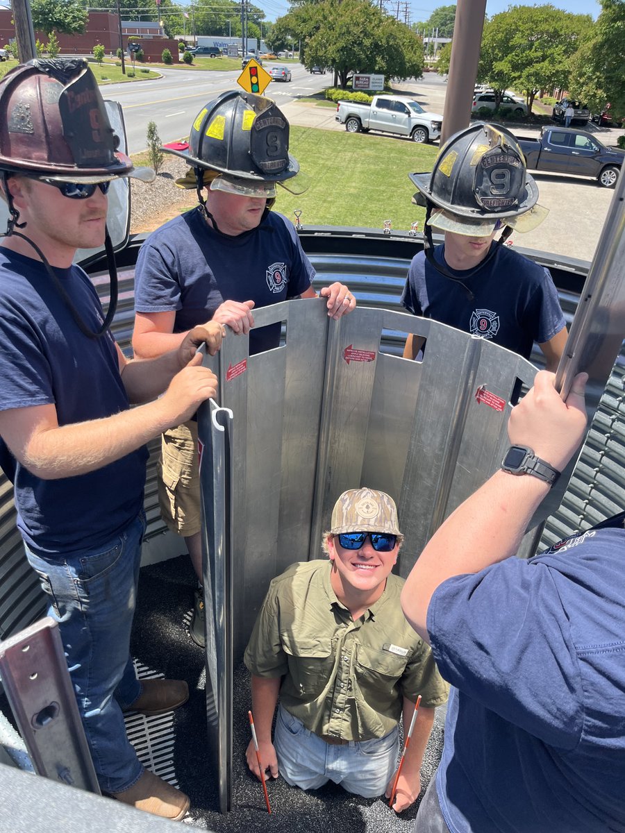 ClemsonAgSafety's tweet photo. Today, the Grain Bin Entrapment Simulator visited the South Carolina Farm Bureau Federation Anderson Grain Elevator for their grand opening! A big thanks to the Centerville Fire Department for assisting us with a grain bin rescue demonstration! https://t.co/uTmkFF4hMA