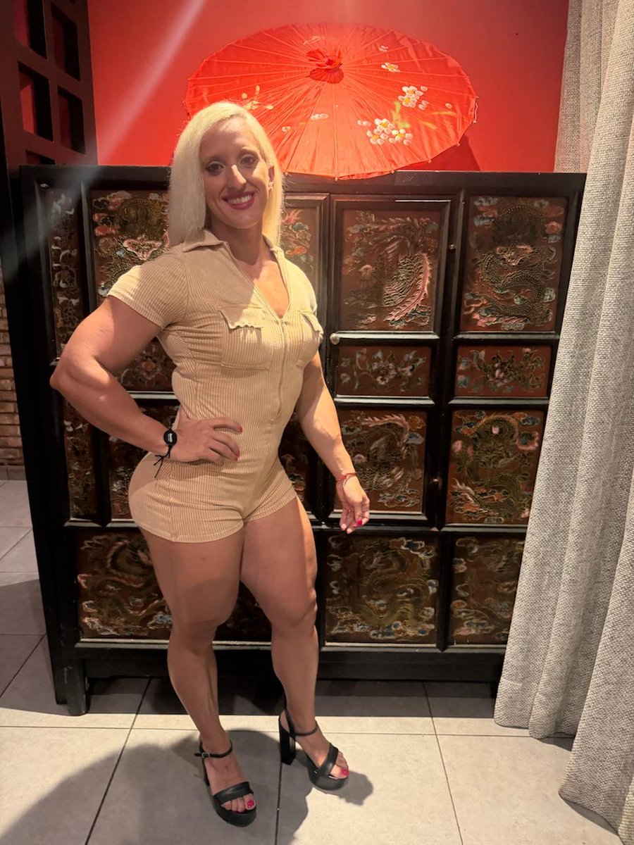 Kayla tweet media