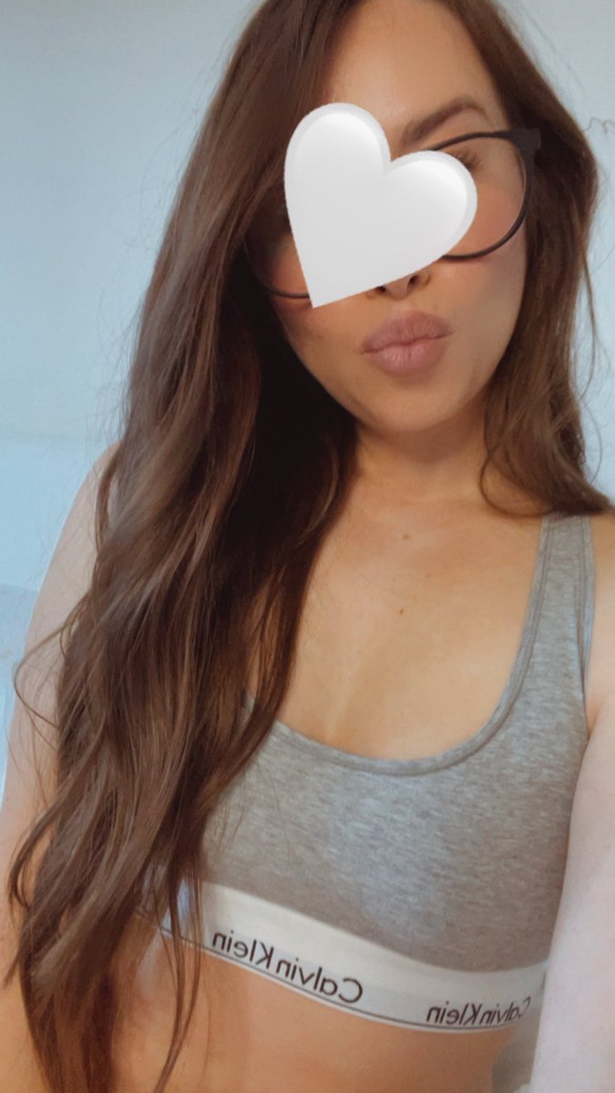 Petite Mixed Asian tweet media