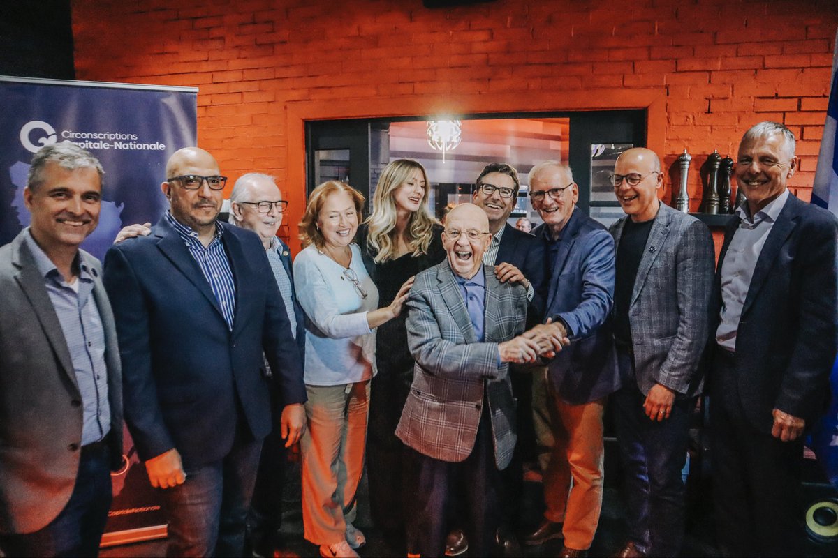 chloefauchon's tweet photo. Vous étiez 140 personnes à célébrer mon investiture. Merci! Je me sens privilégiée de pouvoir compter sur l’appui d’anciens ministres qui habitent dans la région, Guy Chevrette, Michel Clair et Linda Goupil, et des anciens députés Paul Crête et Luc Ferland. https://t.co/v58f9h9iF4