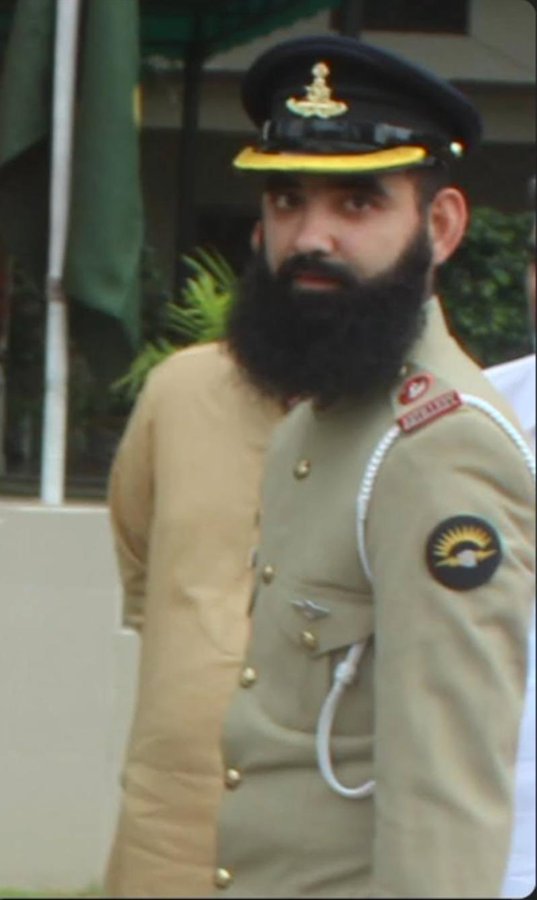 warreport21's tweet photo. 🚨BiG: 
Balochistan’s Duki district, 8 Pakistani Army personnel, including Major Tauseef Ahmed Bhatti, were killed in an ambush and landmine explosion.
According to sources, the incident occurred while the convoy was on patrol.
ISPR confirmed 5 casualties. https://t.co/MBeNtMwvWX