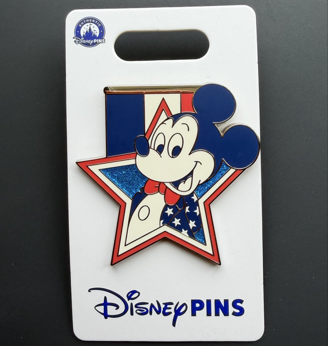 Disney Pins Blog tweet media