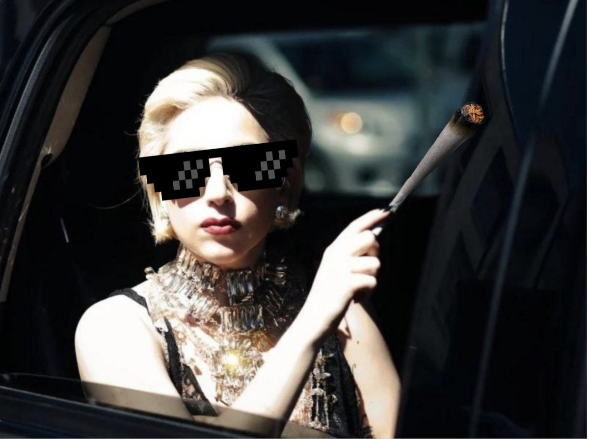 Lada Gaga™ tweet media